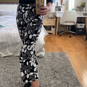 Black & White Flower Print Women’s Flares